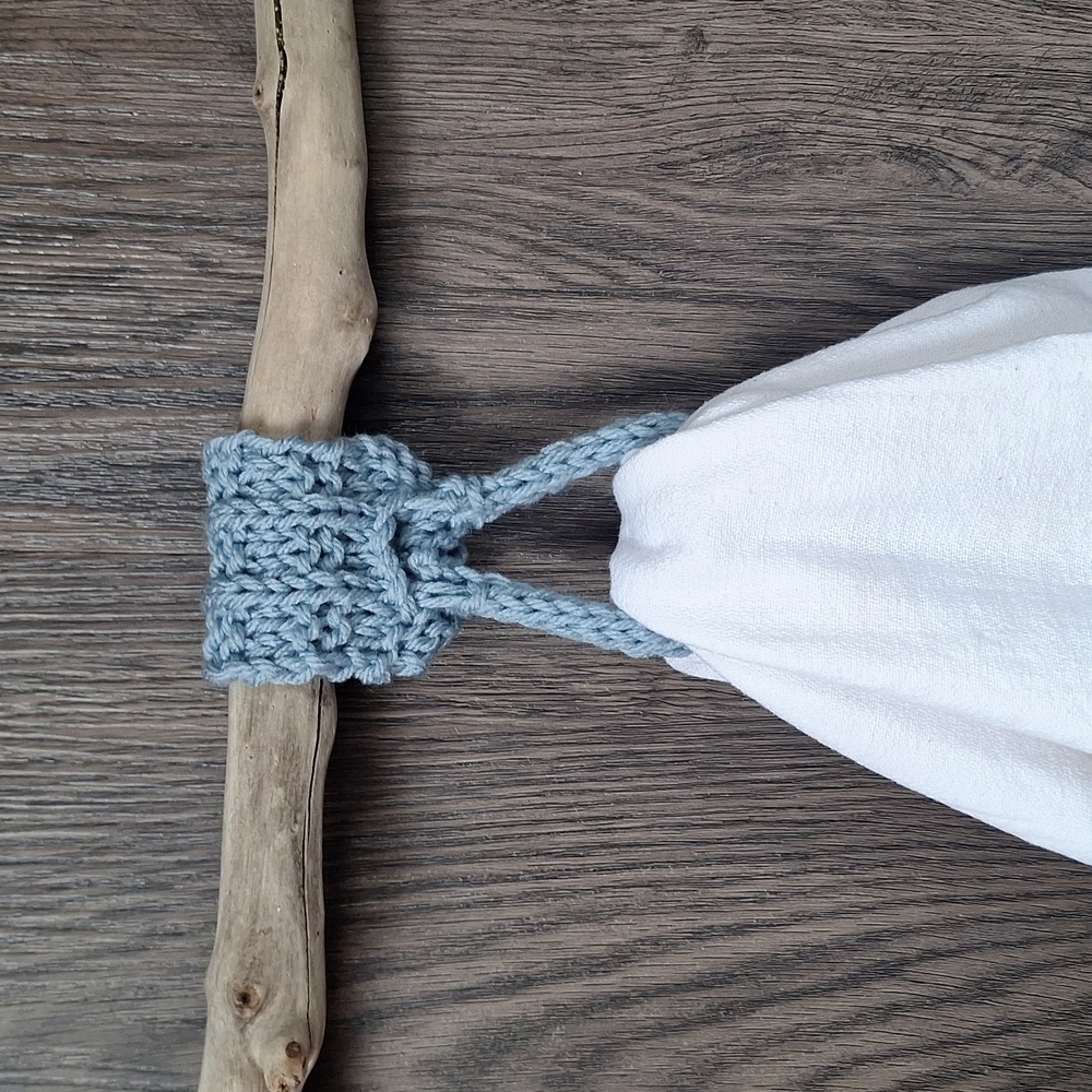 Handknit Kitchen Towel Loop